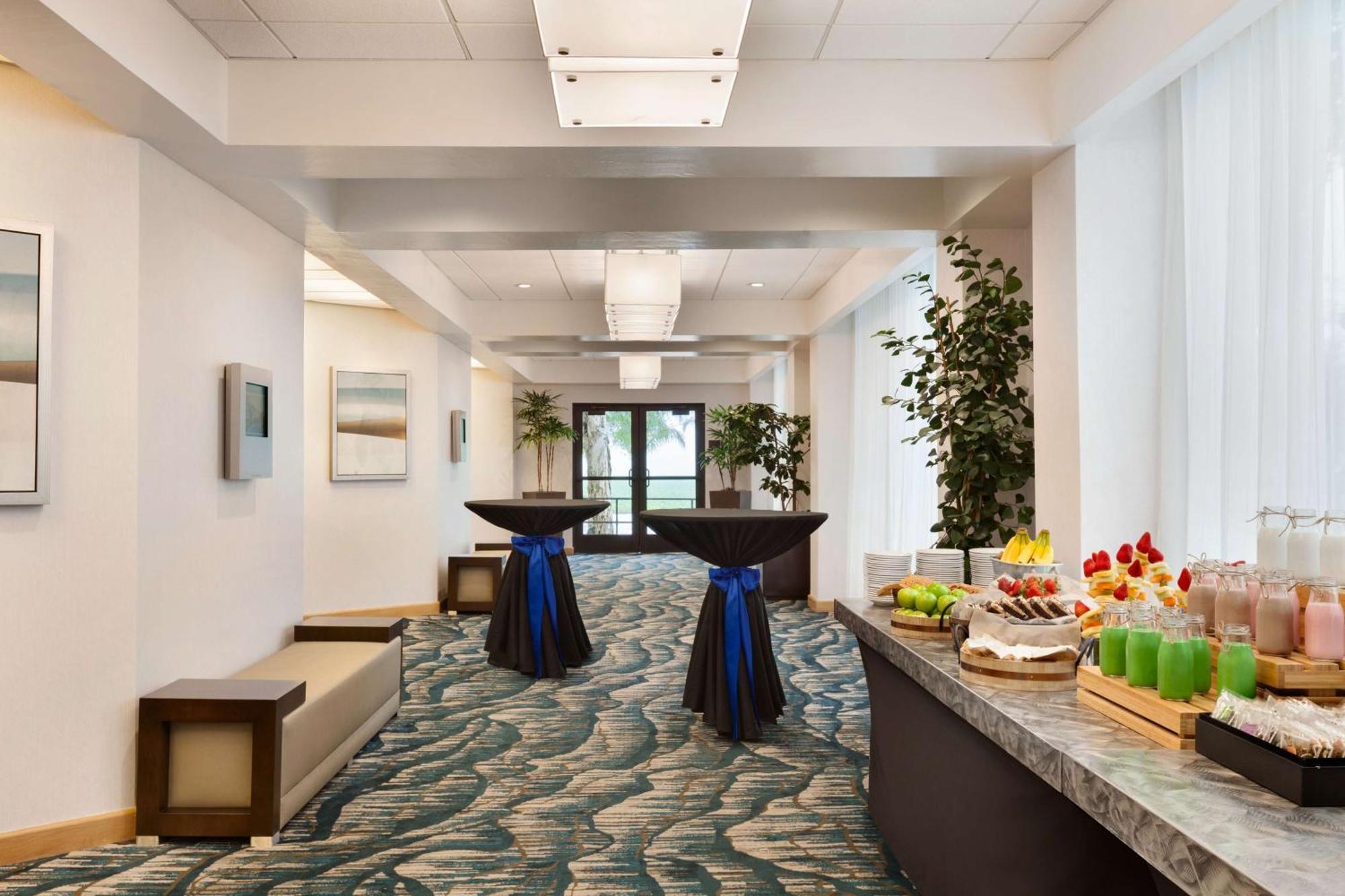 Embassy Suites San Luis Obispo Exterior foto